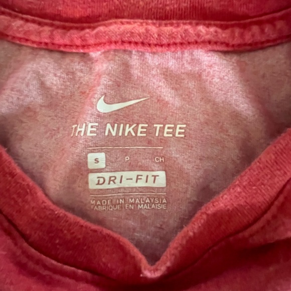 Men’s Small Nike Men’s Dri-FIT Shirt - Picture 2 of 5